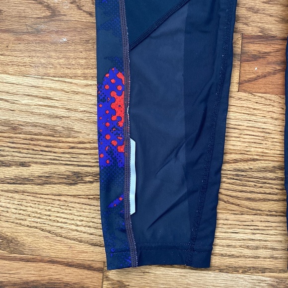 Athleta Performance Mid Rise Running Tight - Picture 4 of 5